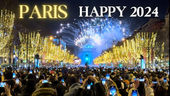 PARIS NEW YEAR 2024 - Champs-Élysées FIREWORKS Thumbnail